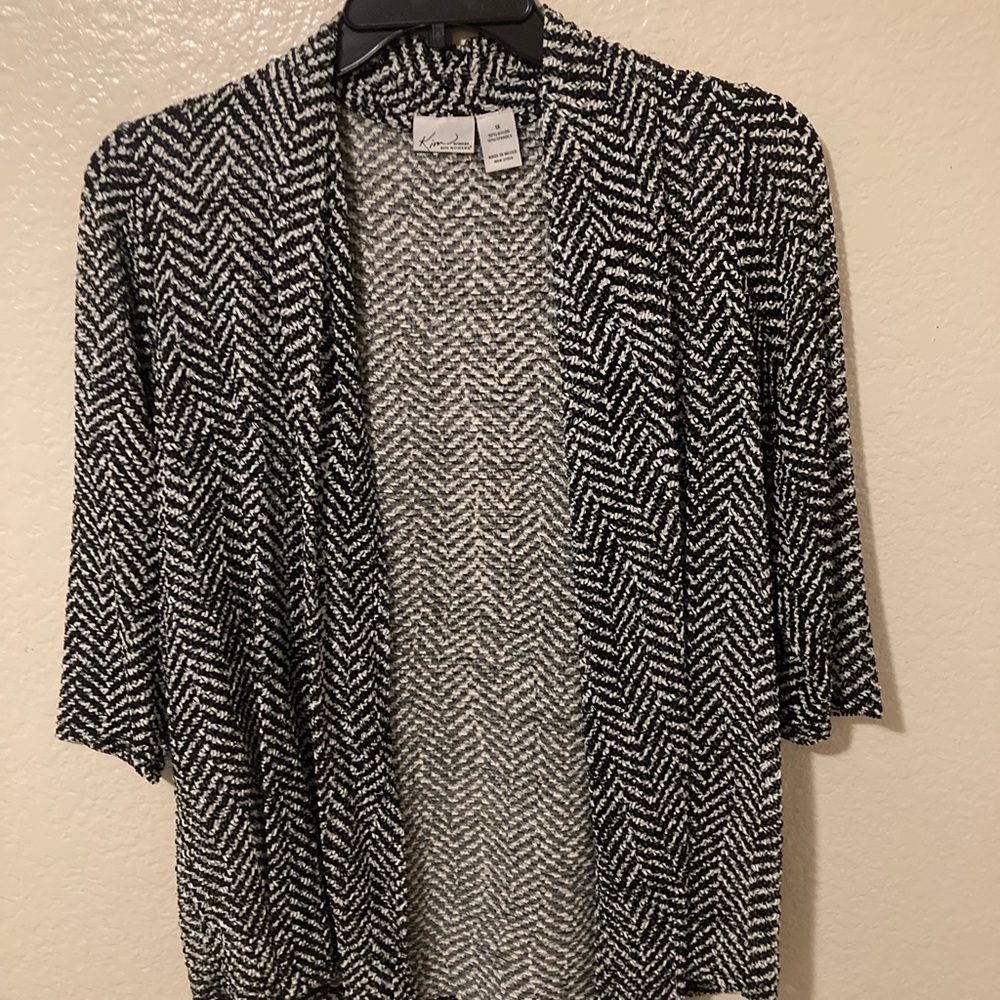 Kim Rogers Black and White Chevron cardigan stretch